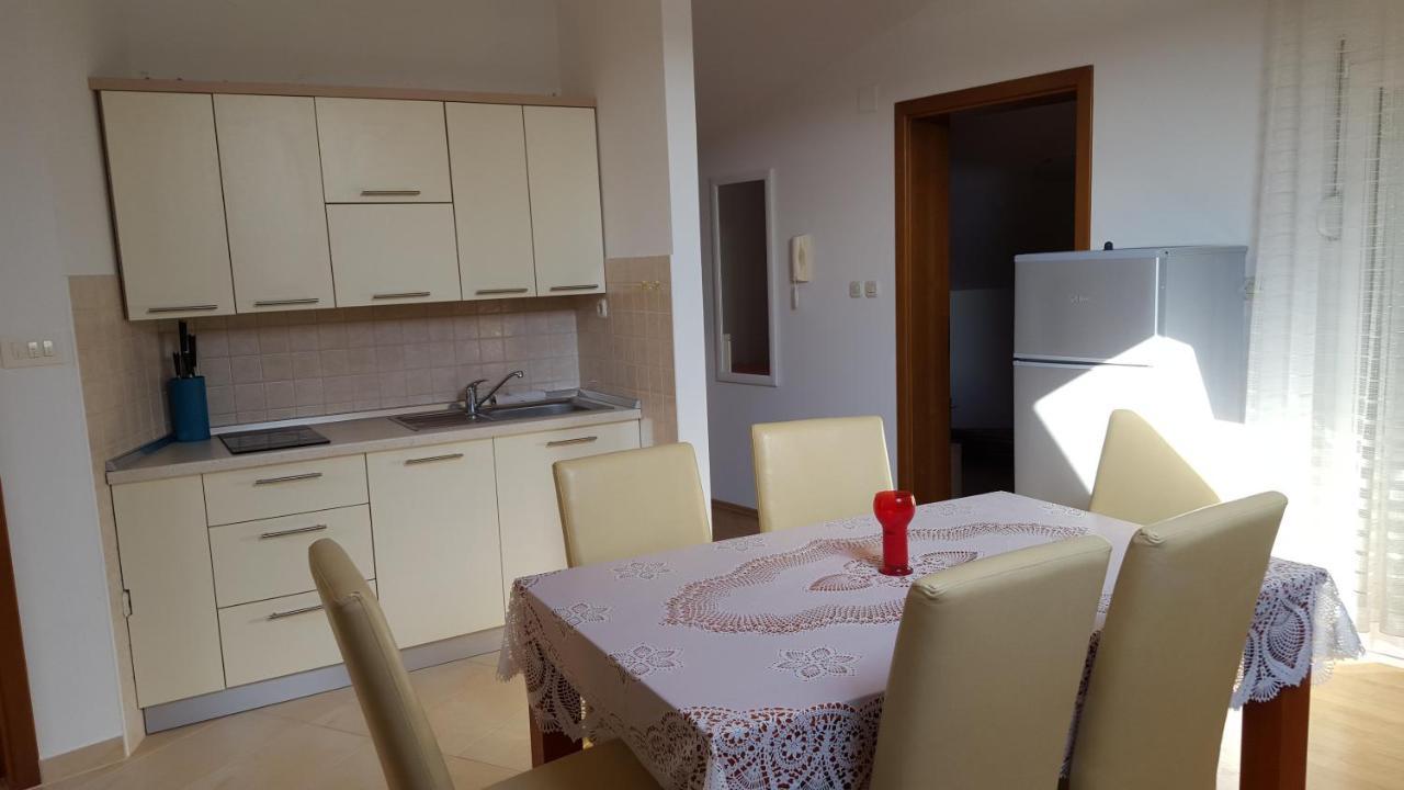 Apartmani Vela Draga Pag Stara Novalja Bagian luar foto