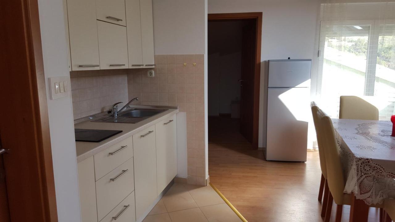 Apartmani Vela Draga Pag Stara Novalja Bagian luar foto